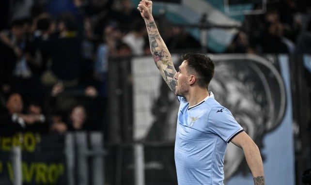 Alessio Romagnoli con la Lazio